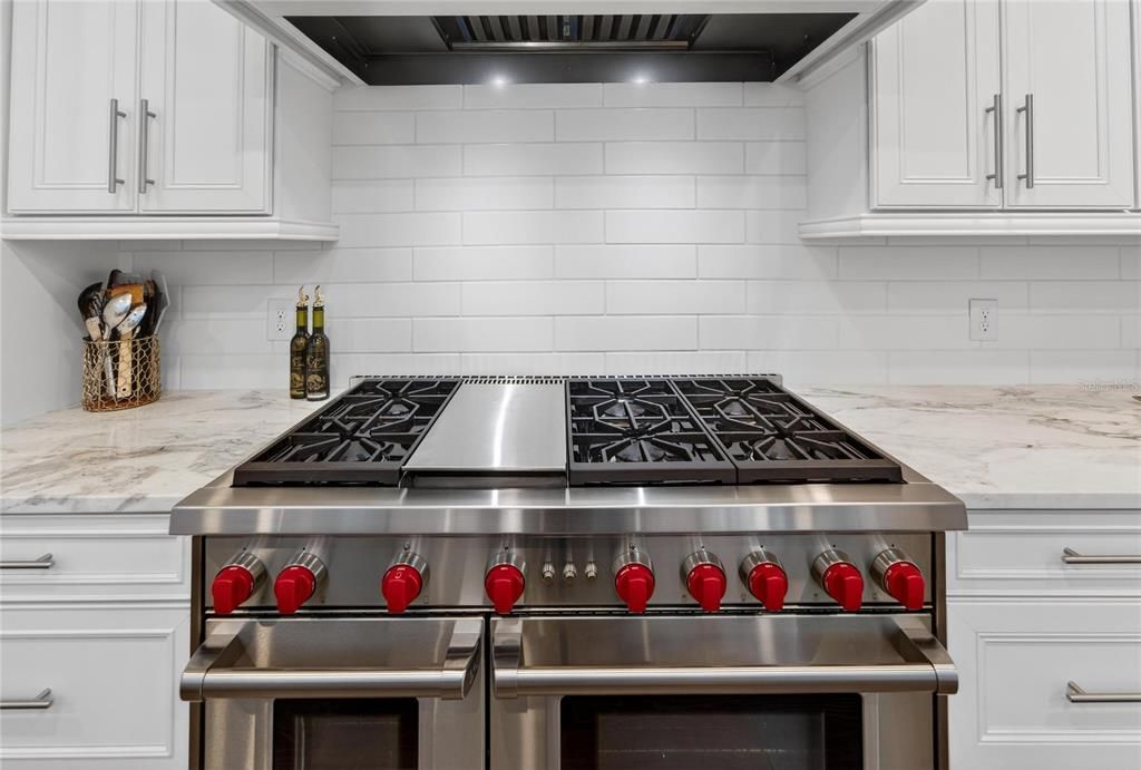 На продажу: $2,089,000 (5 спален, 3 ванн, 3864 Квадратных фут)