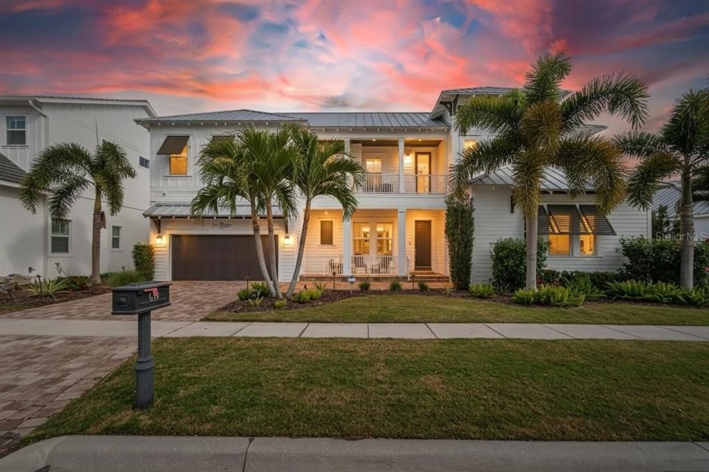 На продажу: $2,089,000 (5 спален, 3 ванн, 3864 Квадратных фут)