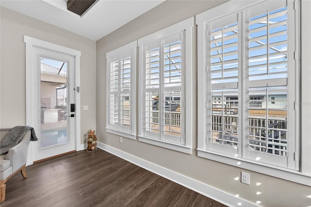 На продажу: $2,089,000 (5 спален, 3 ванн, 3864 Квадратных фут)