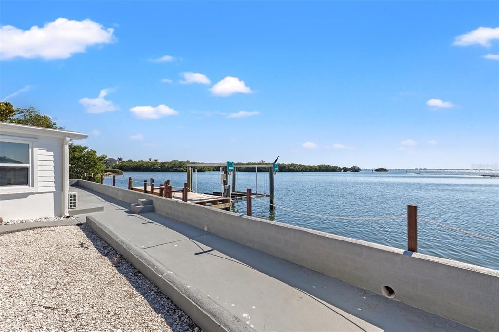 En Venta: $950,000 (0.19 acres)