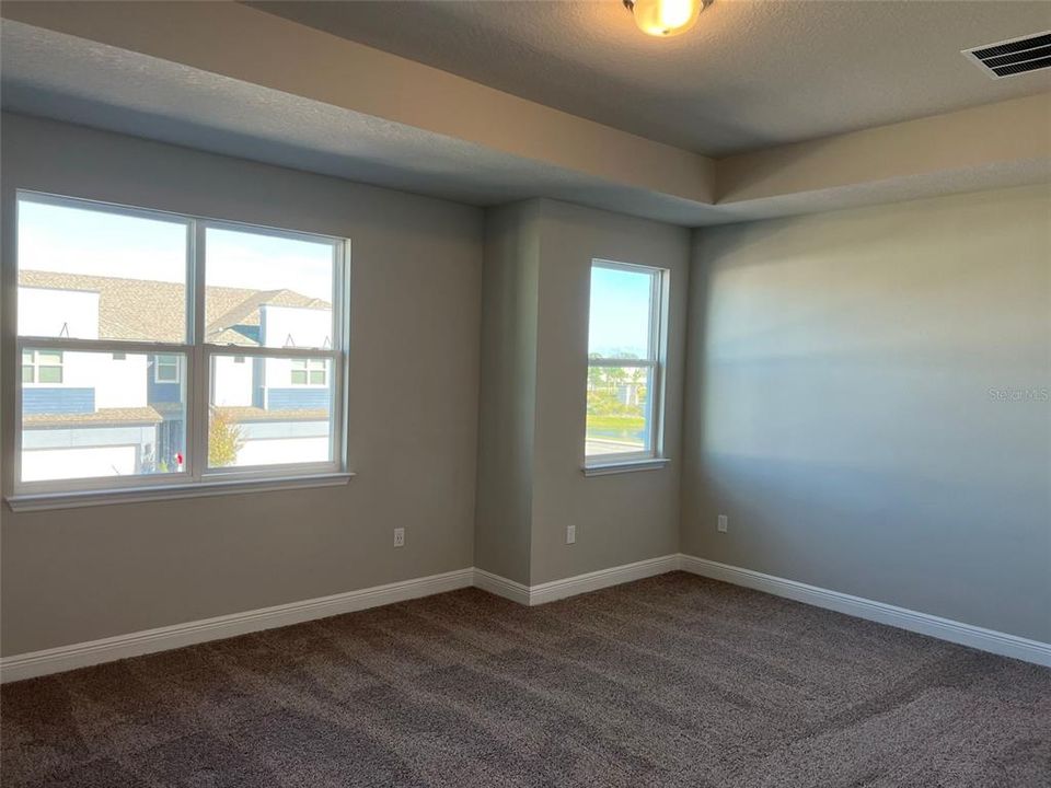 待售: $429,000 (3 贝兹, 2 浴室, 1755 平方英尺)