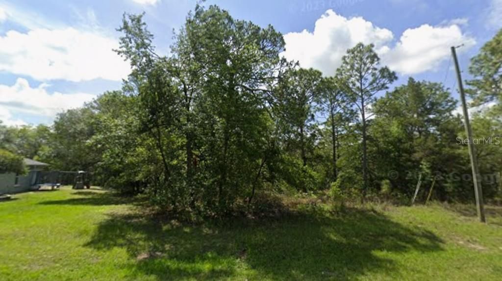 На продажу: $26,900 (0.23 acres)