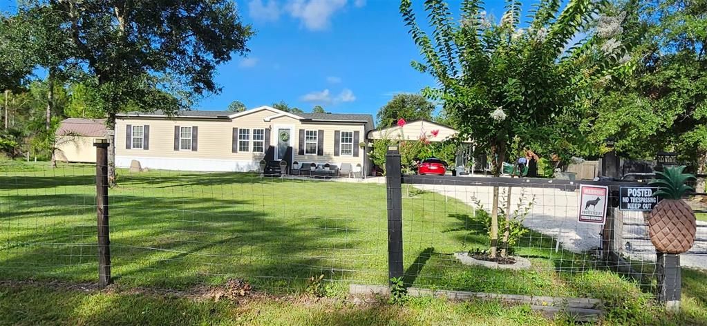 На продажу: $318,000 (4 спален, 2 ванн, 1607 Квадратных фут)