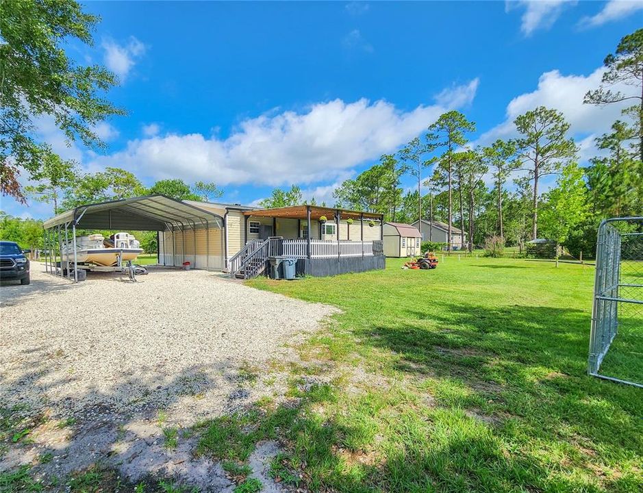 На продажу: $318,000 (4 спален, 2 ванн, 1607 Квадратных фут)