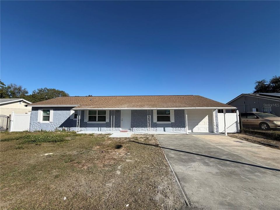 For Sale: $315,000 (3 beds, 2 baths, 1372 Square Feet)