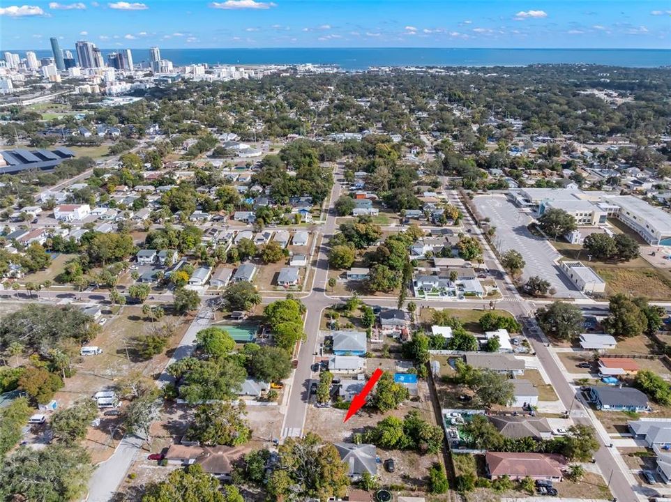 待售: $135,000 (0.17 acres)