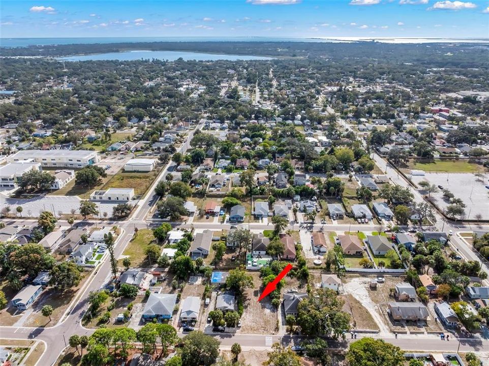 待售: $135,000 (0.17 acres)