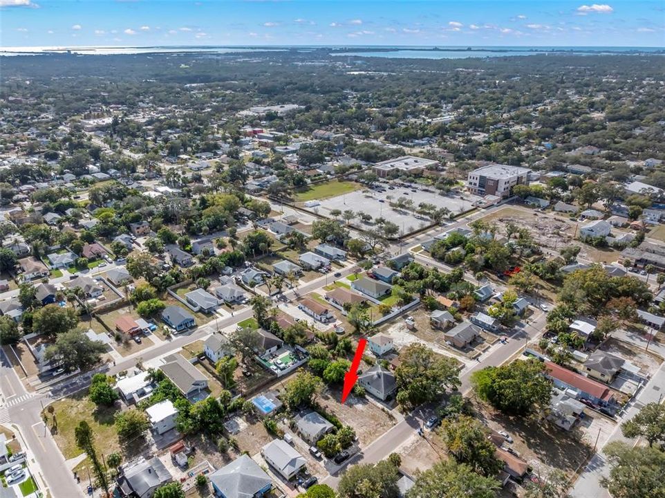 待售: $135,000 (0.17 acres)