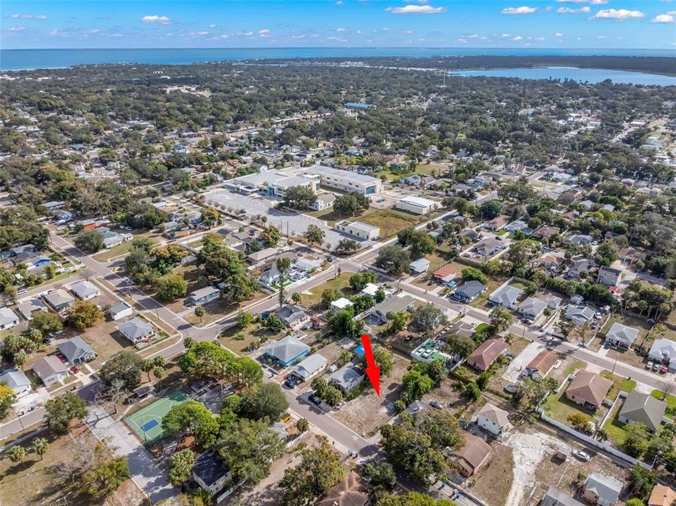 待售: $135,000 (0.17 acres)