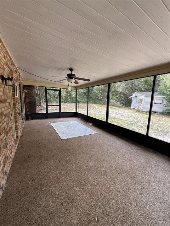 For Sale: $305,850 (3 beds, 2 baths, 1563 Square Feet)