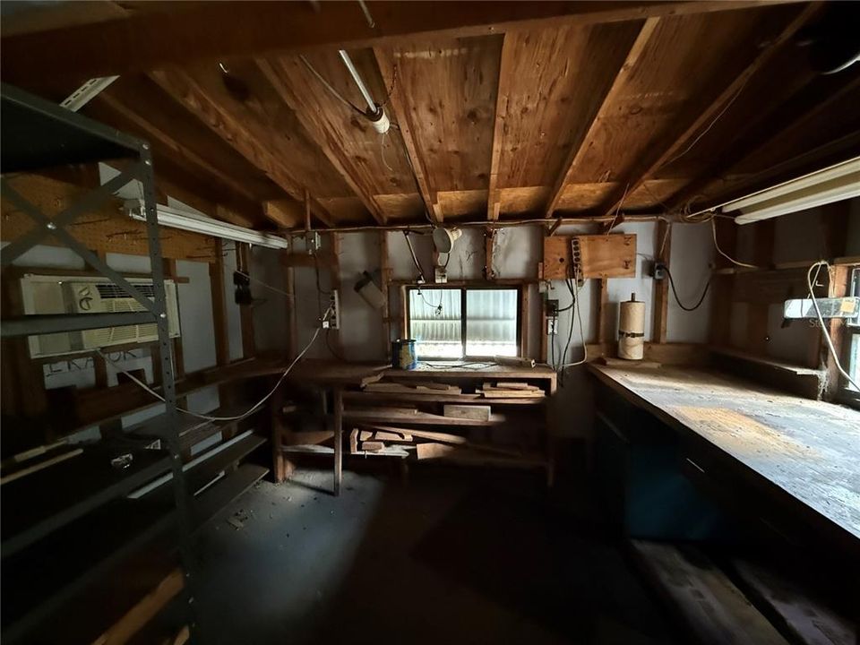 For Sale: $305,850 (3 beds, 2 baths, 1563 Square Feet)