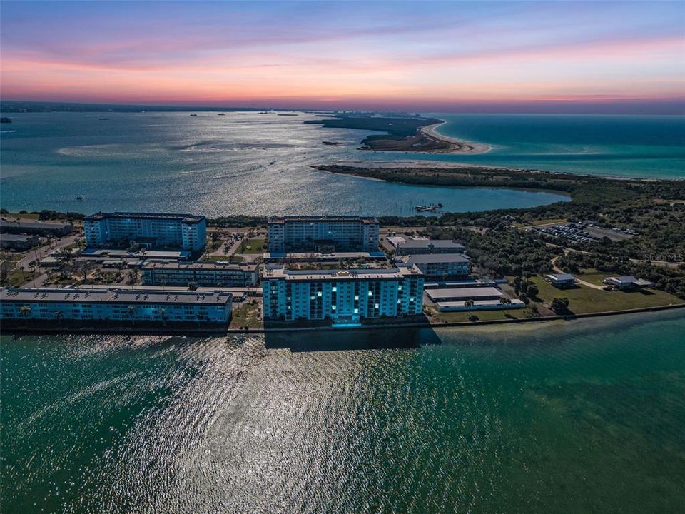 En Venta: $325,000 (2 camas, 2 baños, 1181 Pies cuadrados)