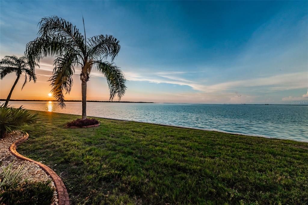 En Venta: $325,000 (2 camas, 2 baños, 1181 Pies cuadrados)