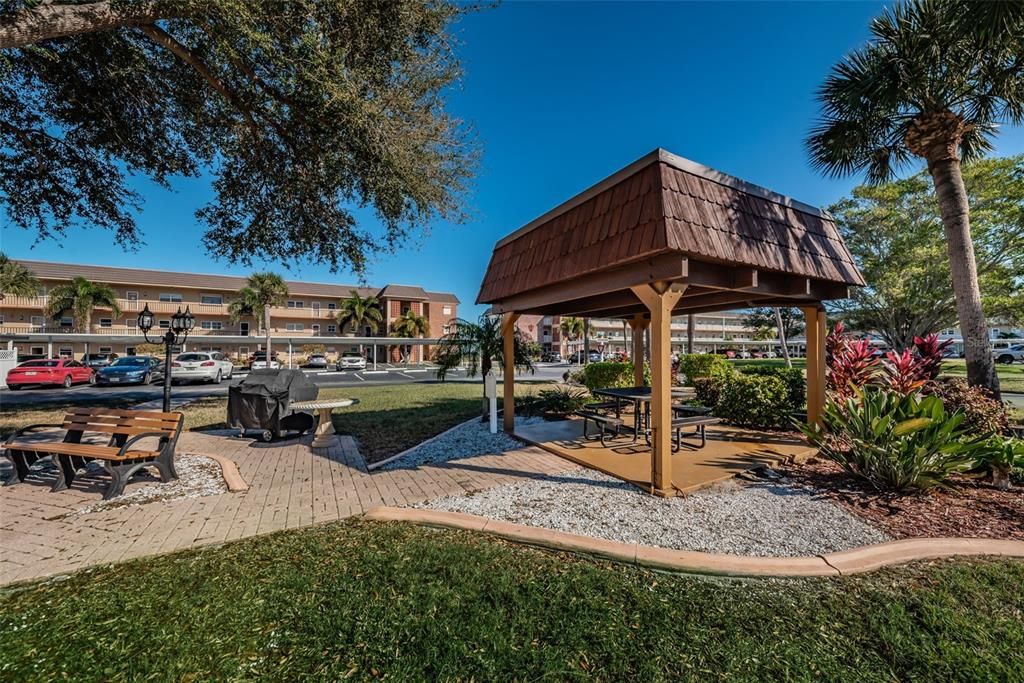 En Venta: $325,000 (2 camas, 2 baños, 1181 Pies cuadrados)