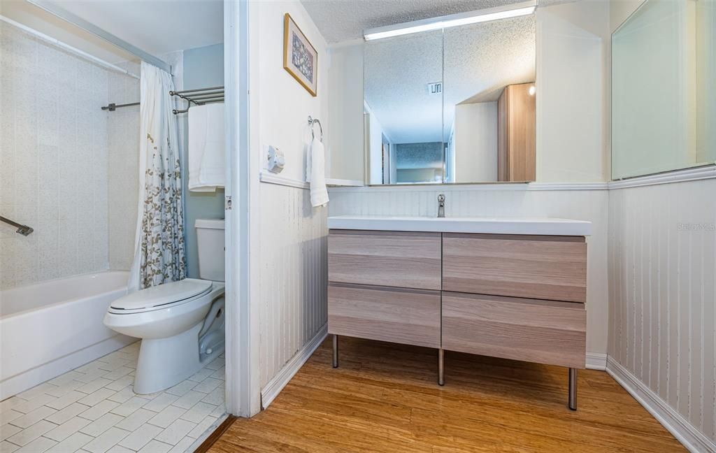 En Venta: $325,000 (2 camas, 2 baños, 1181 Pies cuadrados)