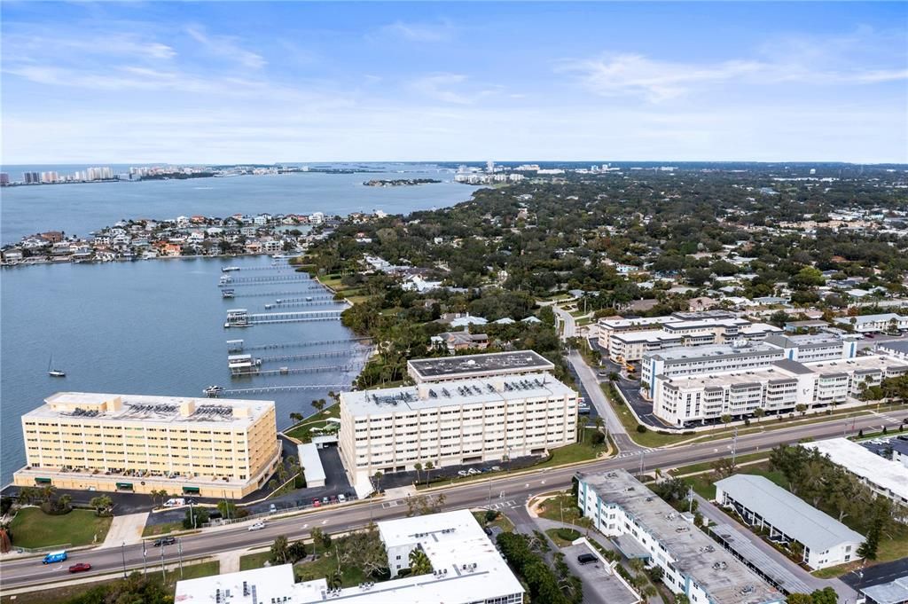 待售: $290,000 (1 贝兹, 2 浴室, 1050 平方英尺)