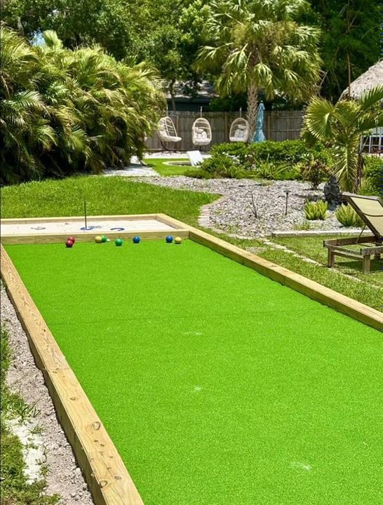 For Sale: $2,400,000 (5 beds, 3 baths, 2640 Square Feet)