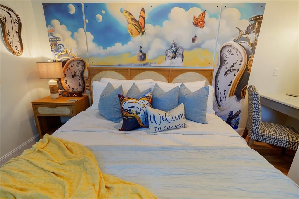 For Sale: $2,400,000 (5 beds, 3 baths, 2640 Square Feet)