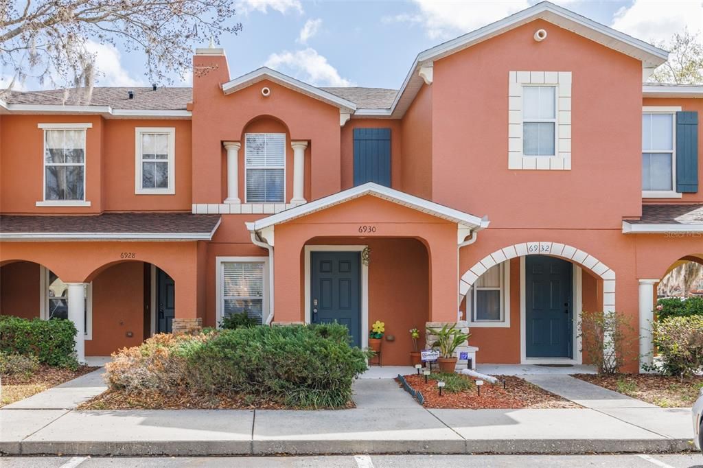 Под контрактом: $199,000 (2 спален, 2 ванн, 1254 Квадратных фут)