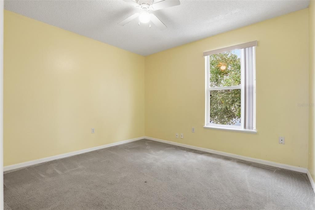 待售: $335,000 (4 贝兹, 2 浴室, 2144 平方英尺)