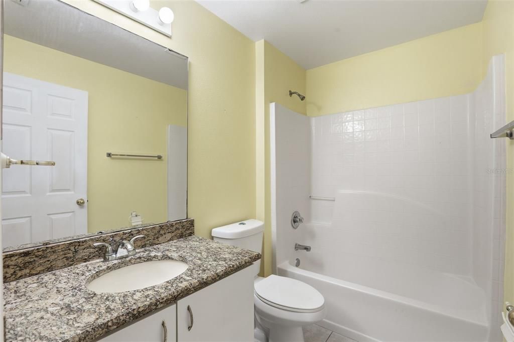 待售: $335,000 (4 贝兹, 2 浴室, 2144 平方英尺)