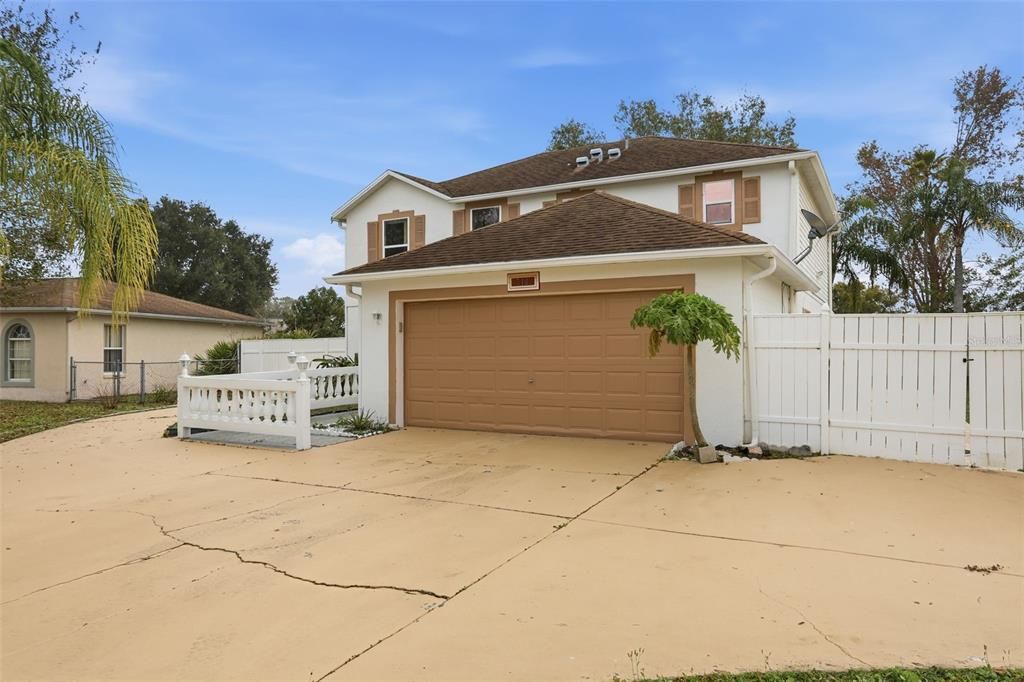 待售: $335,000 (4 贝兹, 2 浴室, 2144 平方英尺)