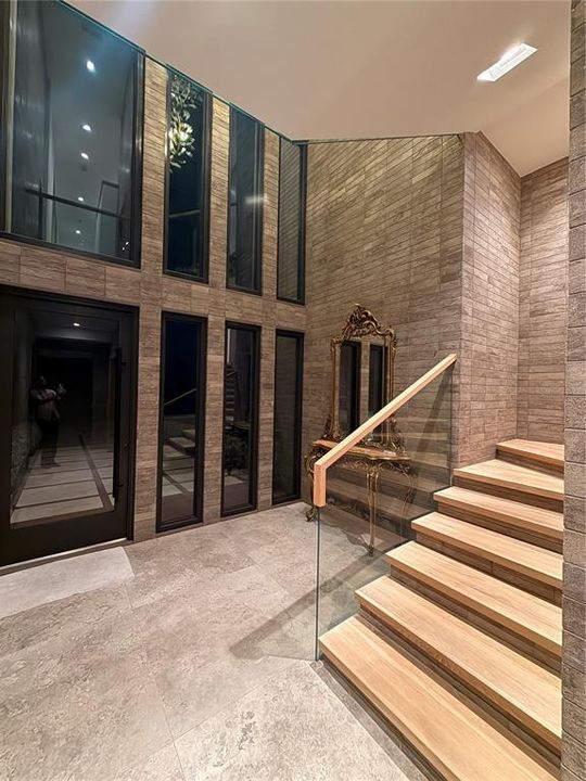 待售: $3,350,000 (5 贝兹, 5 浴室, 3815 平方英尺)