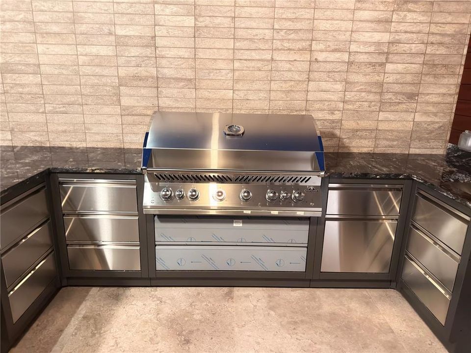 待售: $3,350,000 (5 贝兹, 5 浴室, 3815 平方英尺)