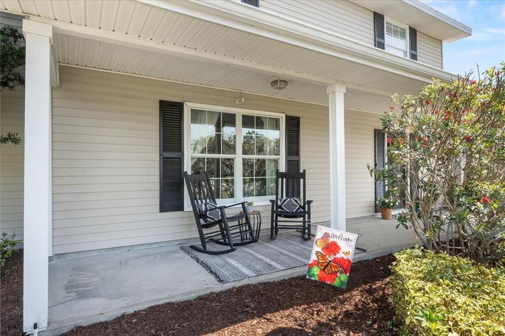 For Sale: $385,000 (4 beds, 2 baths, 1864 Square Feet)