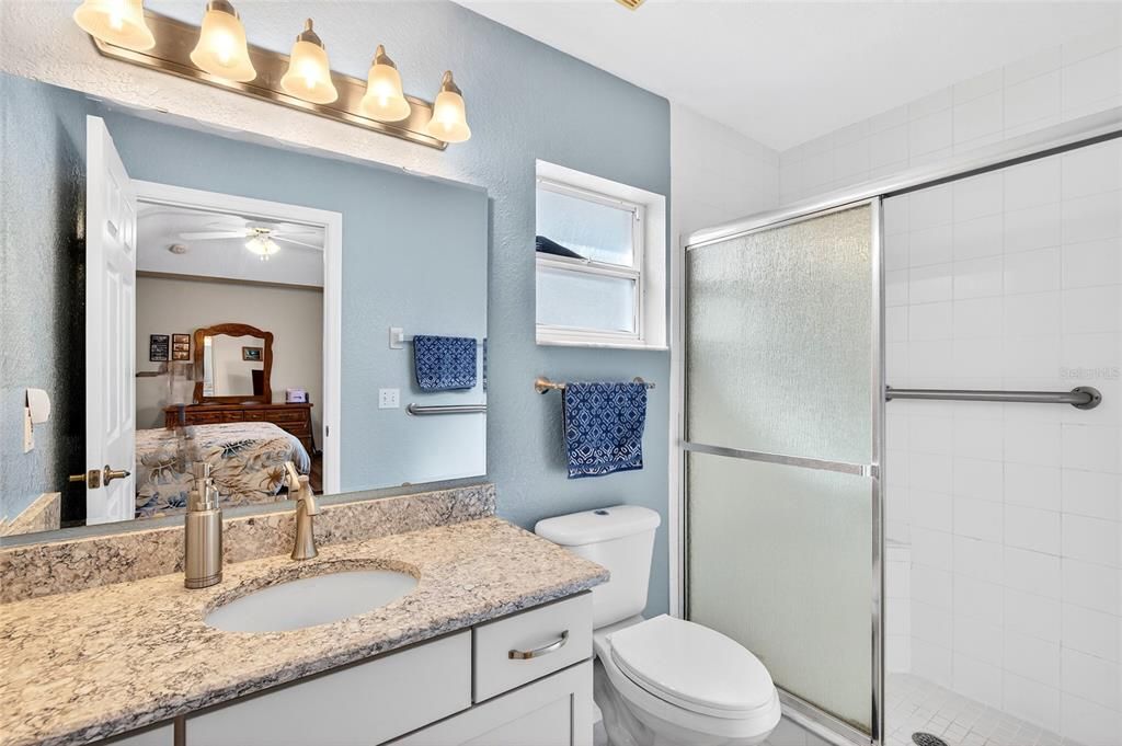 待售: $350,000 (3 贝兹, 2 浴室, 1399 平方英尺)