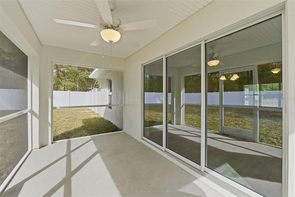 На продажу: $294,900 (3 спален, 2 ванн, 1454 Квадратных фут)