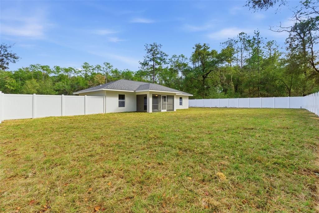 На продажу: $294,900 (3 спален, 2 ванн, 1454 Квадратных фут)