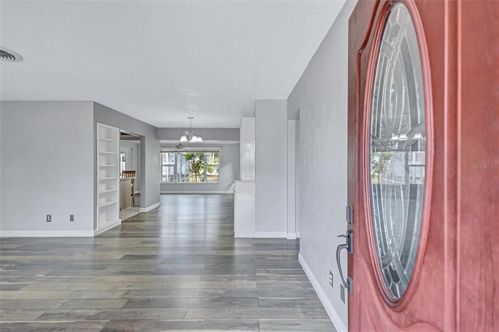 出租: $2,500 (2 贝兹, 2 浴室, 1284 平方英尺)