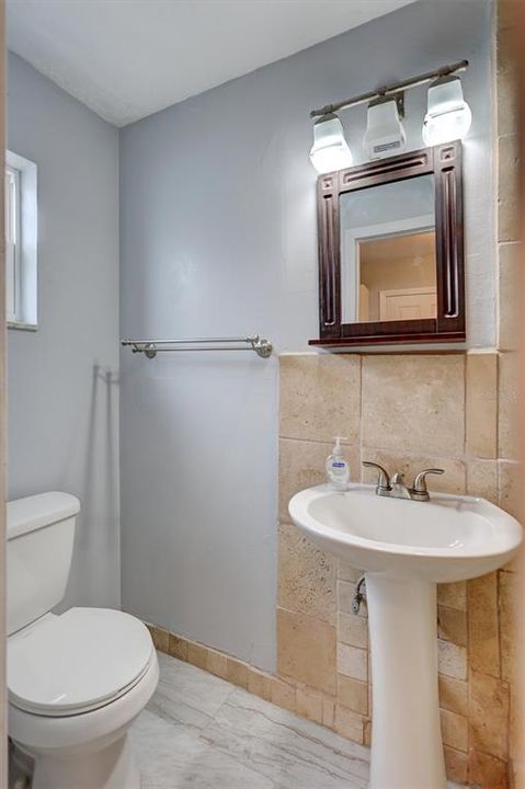 出租: $2,500 (2 贝兹, 2 浴室, 1284 平方英尺)