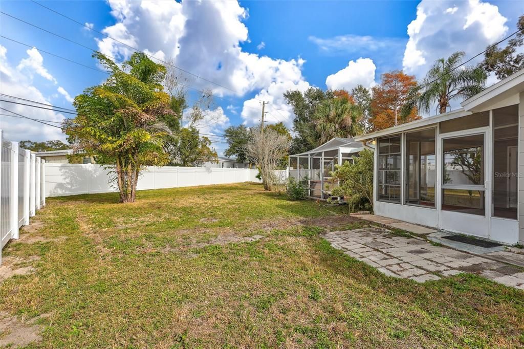 出租: $2,500 (2 贝兹, 2 浴室, 1284 平方英尺)