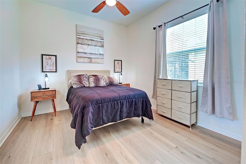 出租: $3,500 (4 贝兹, 3 浴室, 2421 平方英尺)