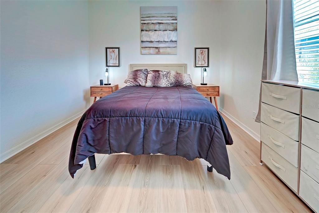 出租: $3,500 (4 贝兹, 3 浴室, 2421 平方英尺)