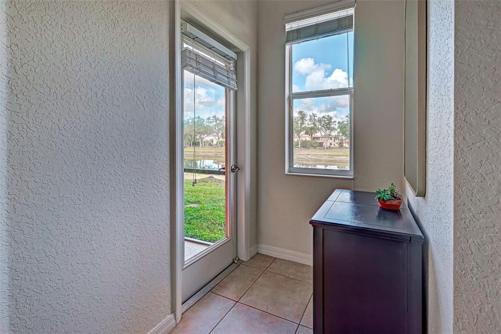 出租: $3,500 (4 贝兹, 3 浴室, 2421 平方英尺)