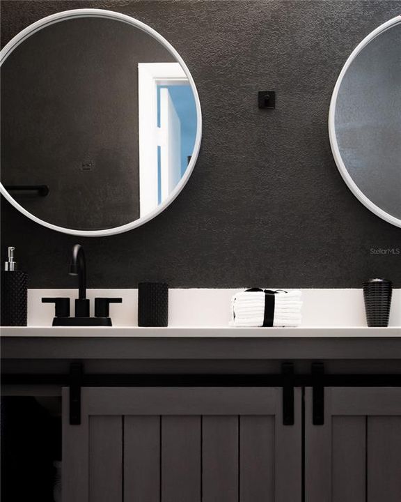 待售: $319,000 (3 贝兹, 1 浴室, 1297 平方英尺)