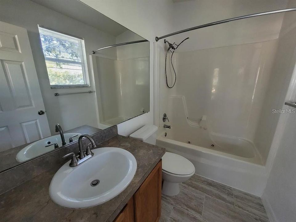 В аренду: $1,450 (2 спален, 2 ванн, 1176 Квадратных фут)