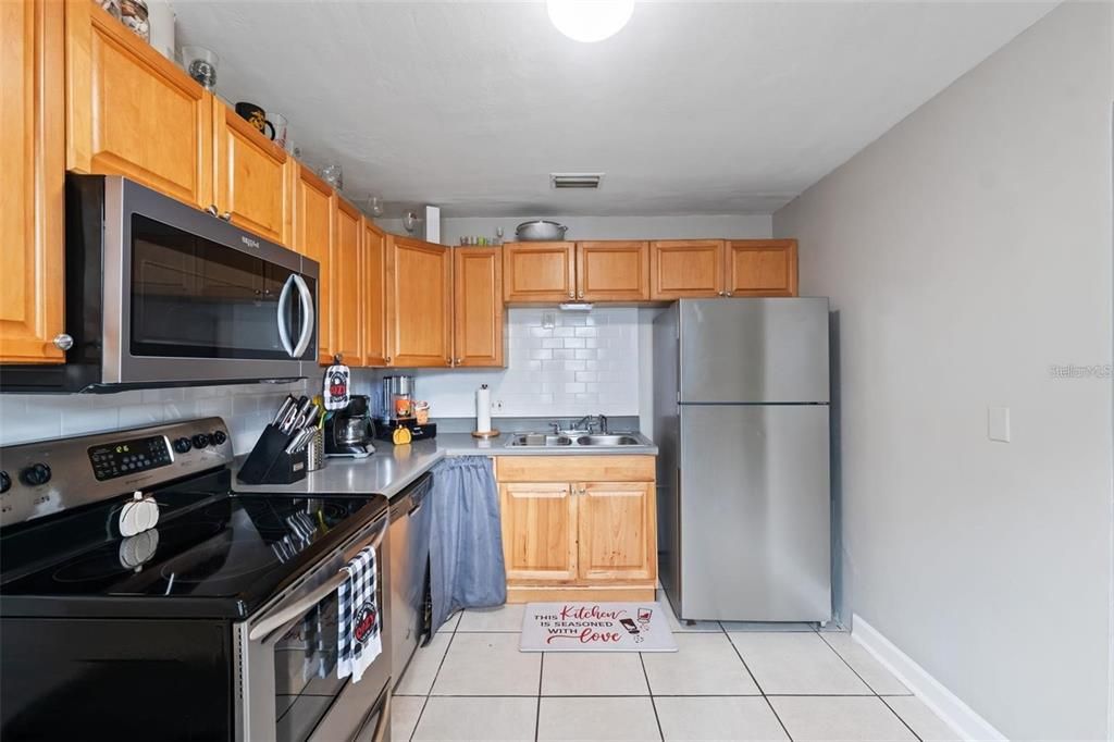 En Venta: $315,000 (3 camas, 2 baños, 1035 Pies cuadrados)