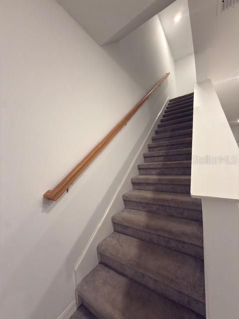 В аренду: $1,875 (2 спален, 2 ванн, 1275 Квадратных фут)