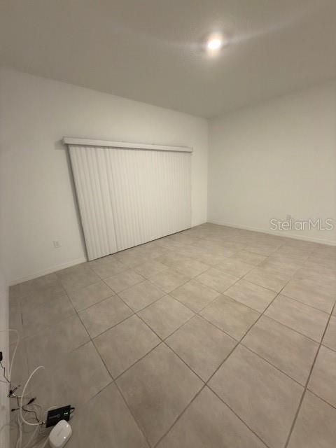 В аренду: $1,875 (2 спален, 2 ванн, 1275 Квадратных фут)