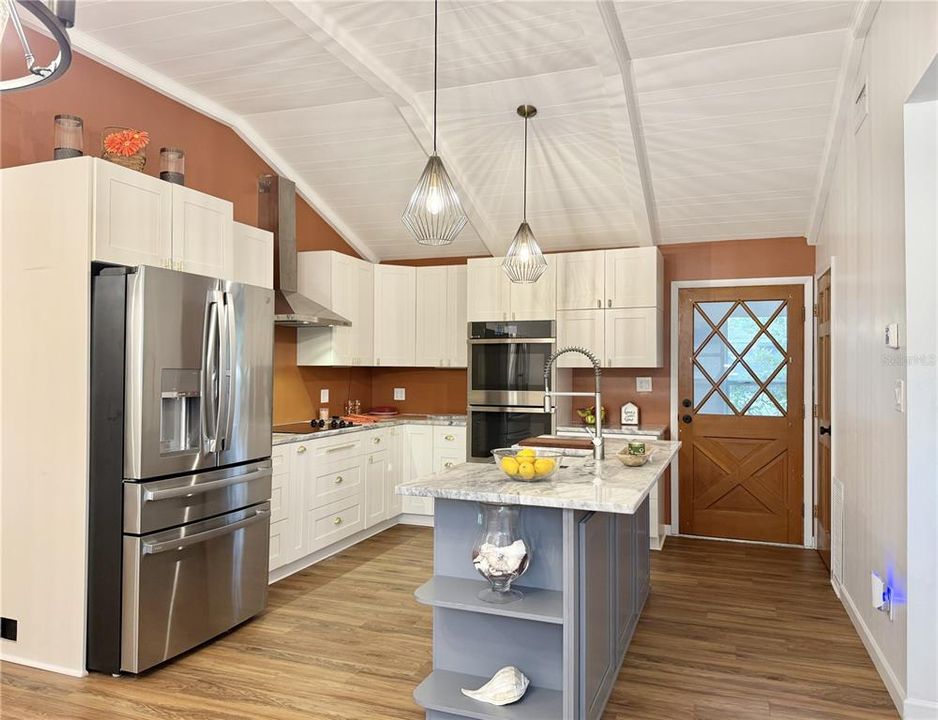 待售: $489,000 (3 贝兹, 3 浴室, 2616 平方英尺)