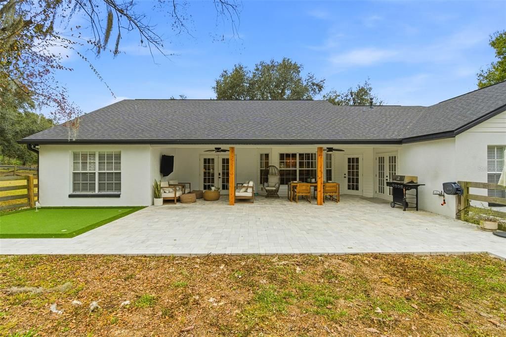 En Venta: $595,000 (3 camas, 2 baños, 2000 Pies cuadrados)