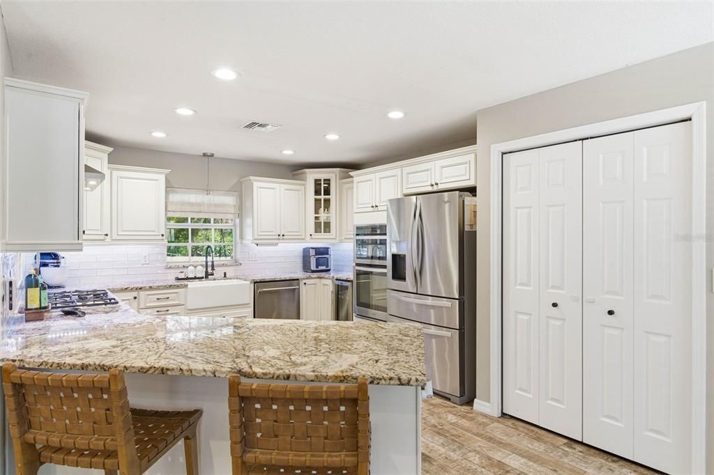 En Venta: $595,000 (3 camas, 2 baños, 2000 Pies cuadrados)