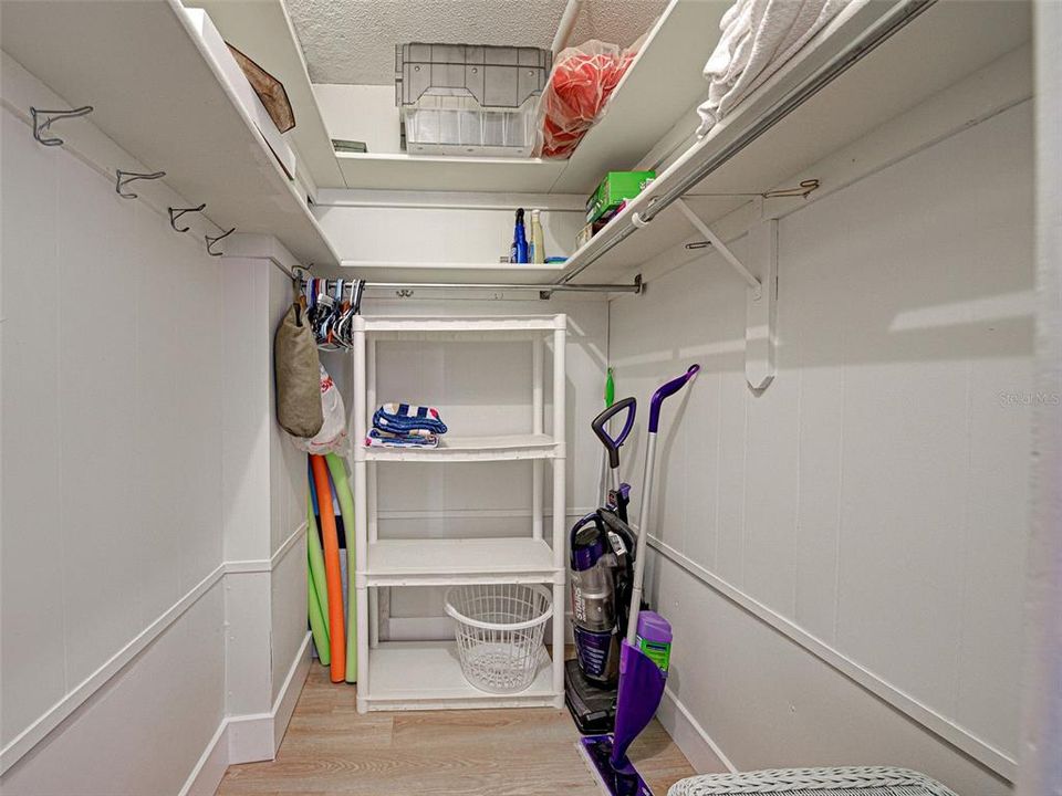 En Venta: $289,000 (2 camas, 2 baños, 900 Pies cuadrados)