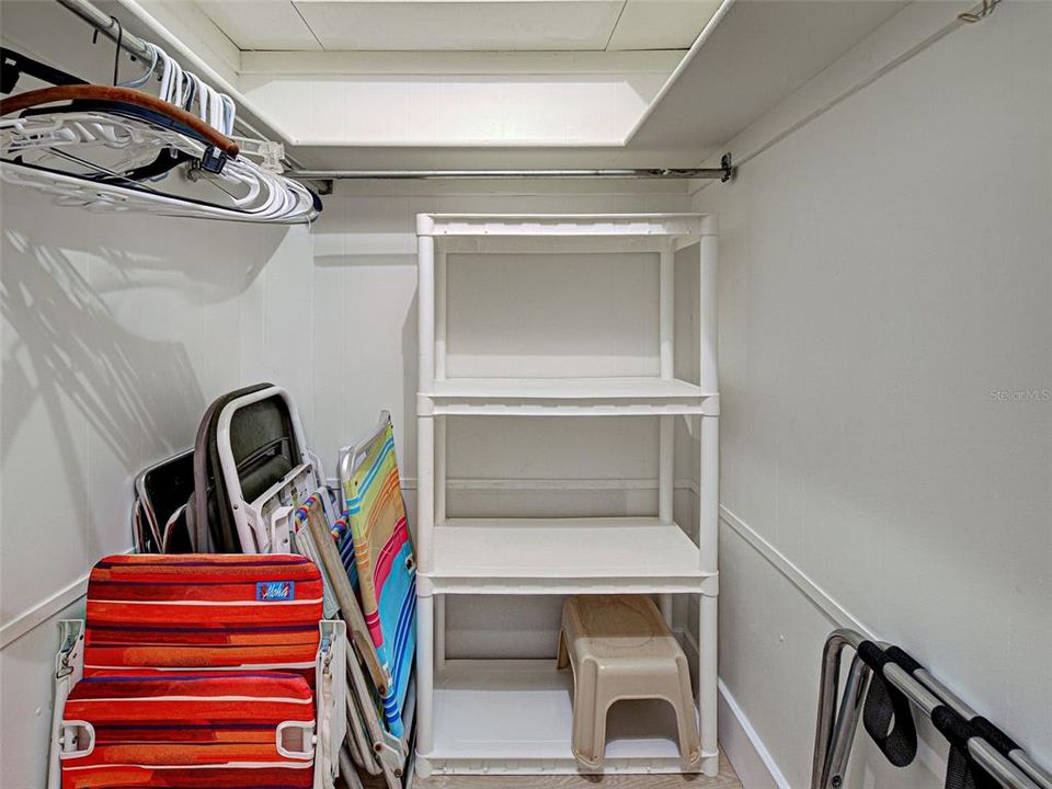 En Venta: $289,000 (2 camas, 2 baños, 900 Pies cuadrados)