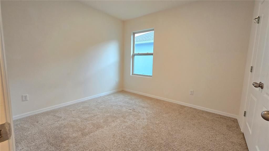 For Sale: $389,000 (3 beds, 2 baths, 1666 Square Feet)