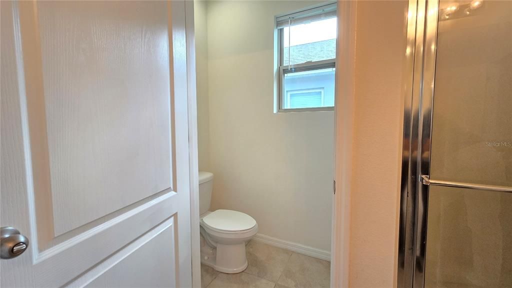 For Sale: $389,000 (3 beds, 2 baths, 1666 Square Feet)